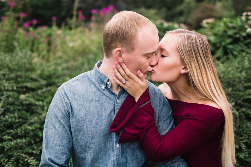 seattle couple photographer